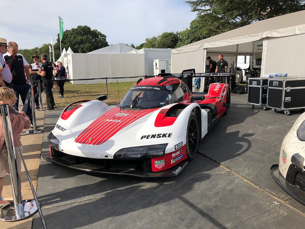 Porsche 963 LMDh at Goodwood.